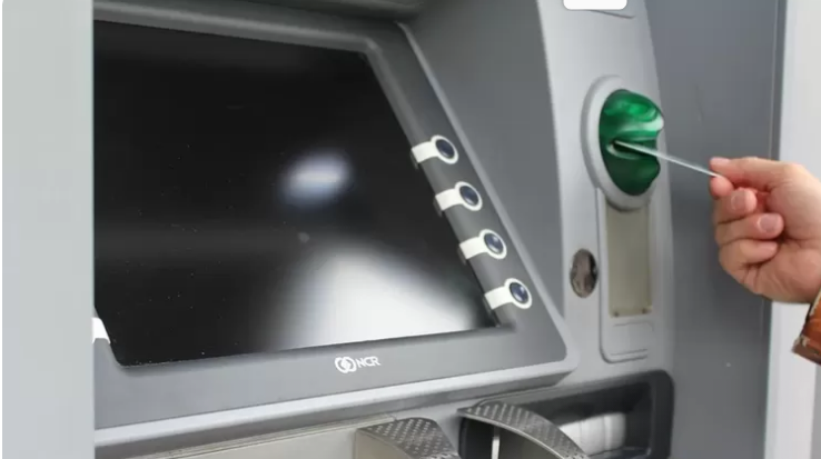 Polisi Tangkap Komplotan Pencuri Spesialis Ganjal ATM 